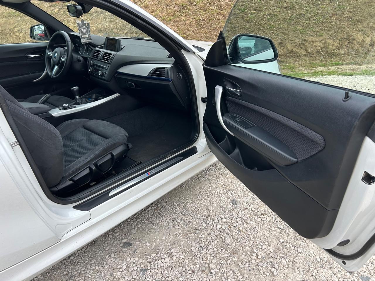 Bmw 120 120d 3p. Msport permute rate