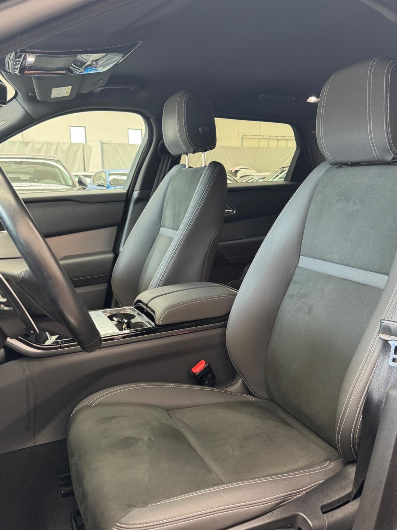 Land Rover Range Velar 2.0D I4 204 CV R-Dynamic HSE