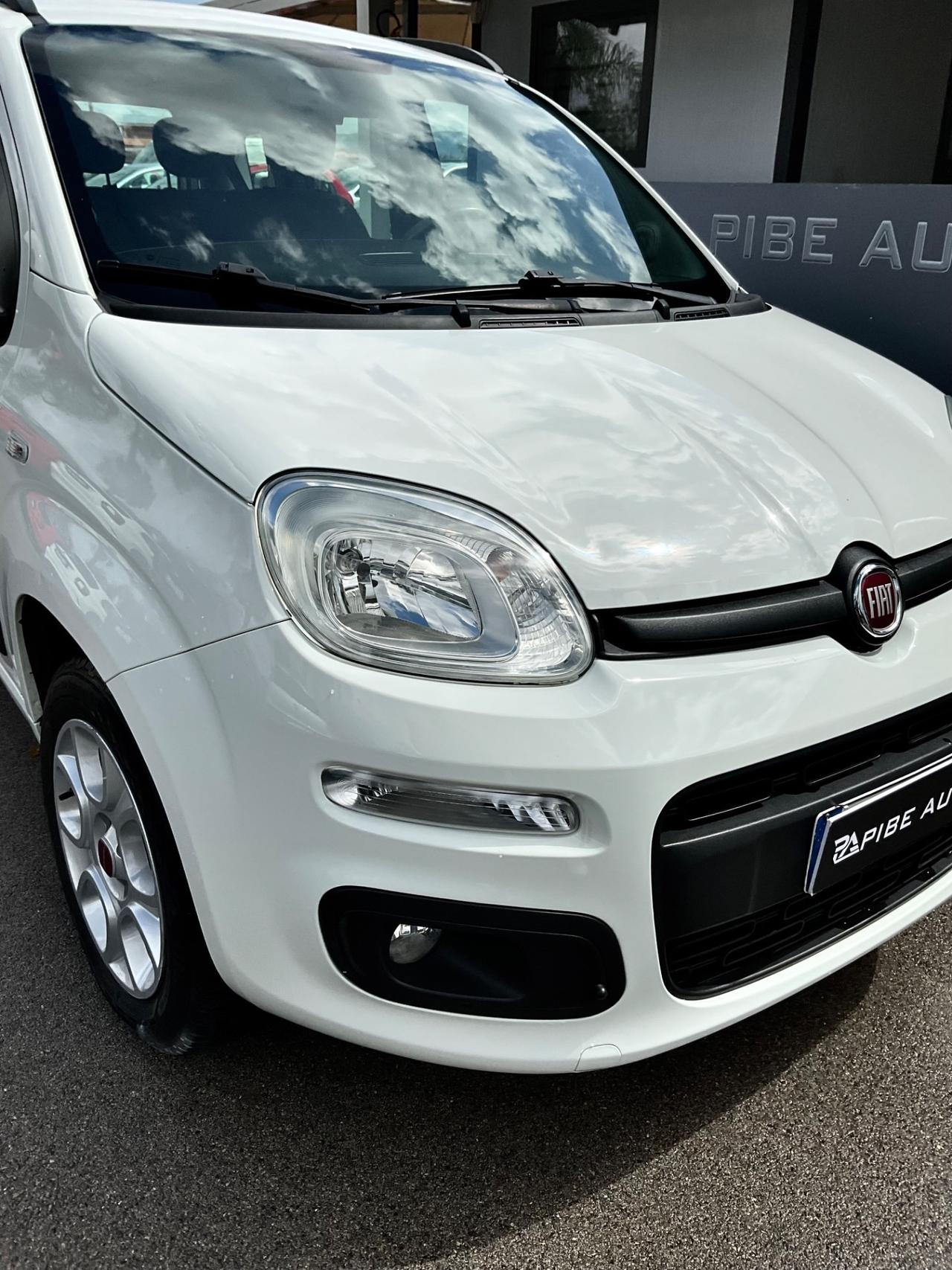 Fiat Panda 0.9 TwinAir Turbo Natural Power Lounge