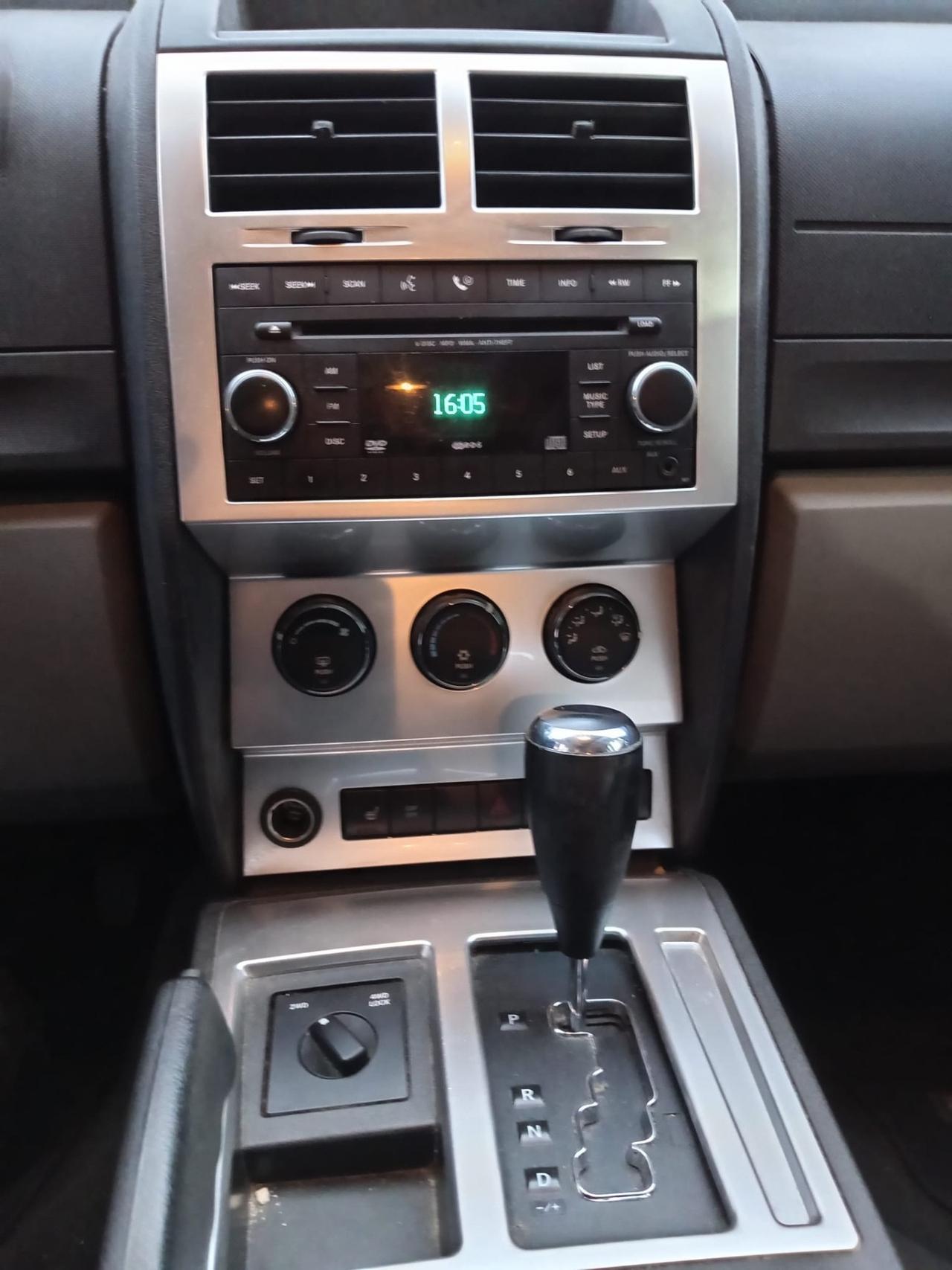 Dodge Nitro 2.8 CRD R/T 4WD