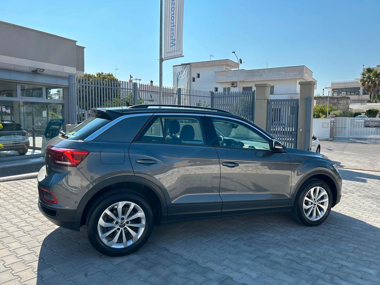 Volkswagen T-Roc 1.0 TSI Life