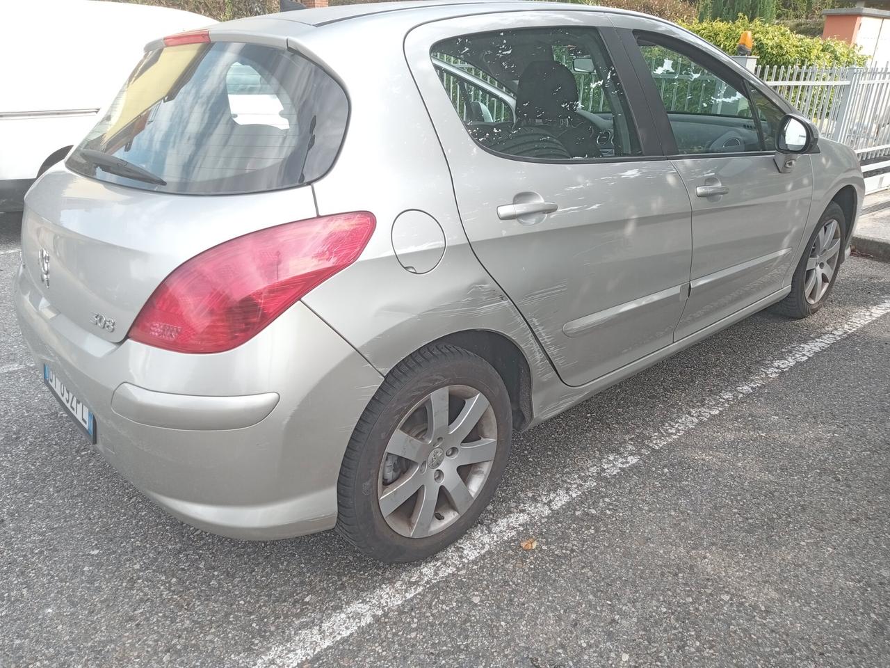 Peugeot 308 1.6 VTi 120CV 5p. Tecno