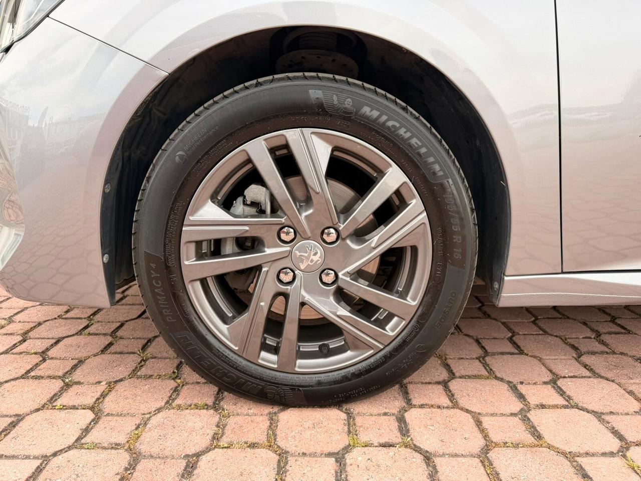 Peugeot 208 BlueHDi 100 Stop&Start 5 porte GT Line