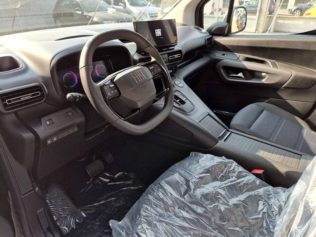 Fiat Doblo QUBO - Doblò 7 POSTI 1.5 d '' La Prima'' KM ZERO