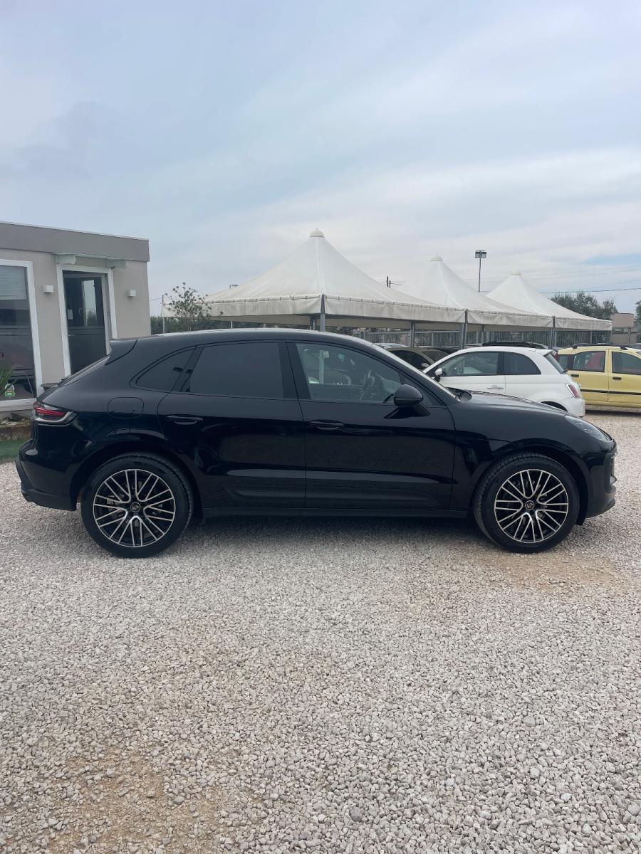 PORSCHE - Macan - 2.0 T