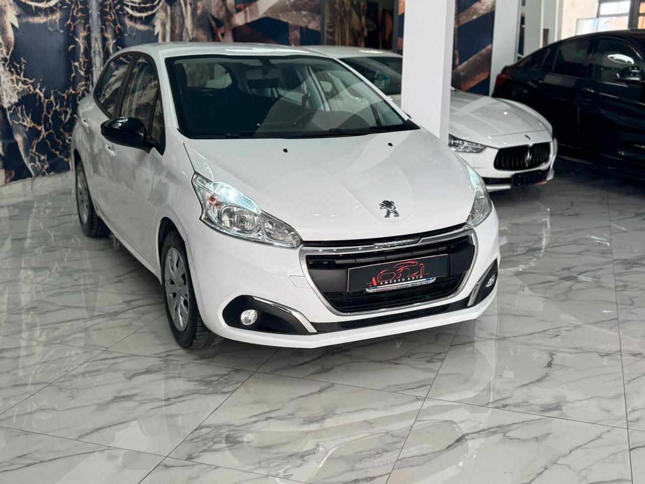 Peugeot 208 BlueHDi 100 S&S 5 porte GT Line