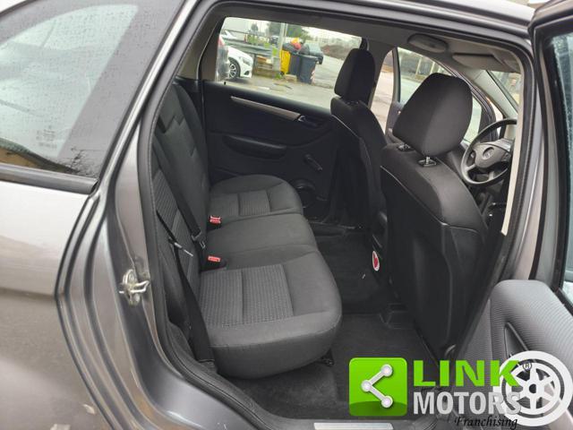 MERCEDES-BENZ B 180 BlueEFFICIENCY Sport