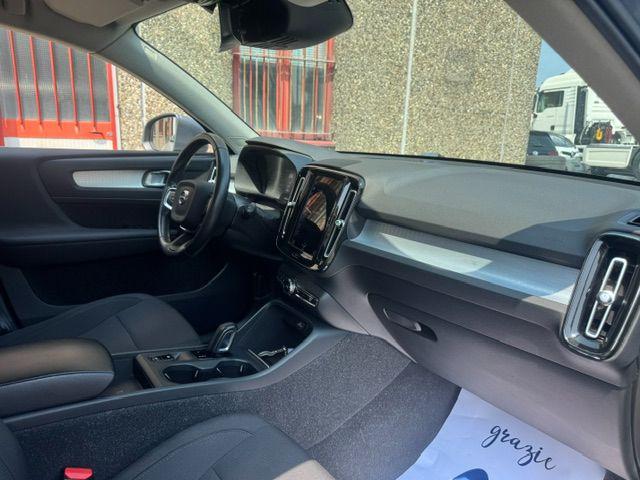 VOLVO XC40 T4 Recharge Plug-in Hybrid Inscription Expression