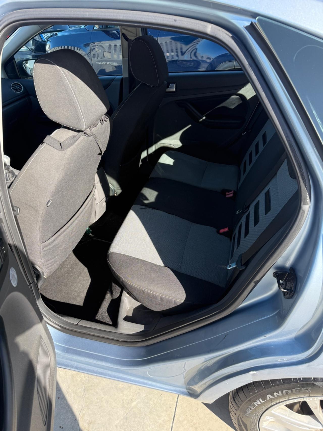 Ford Focus C-Max 1.6 TDCi (90CV) 5p.