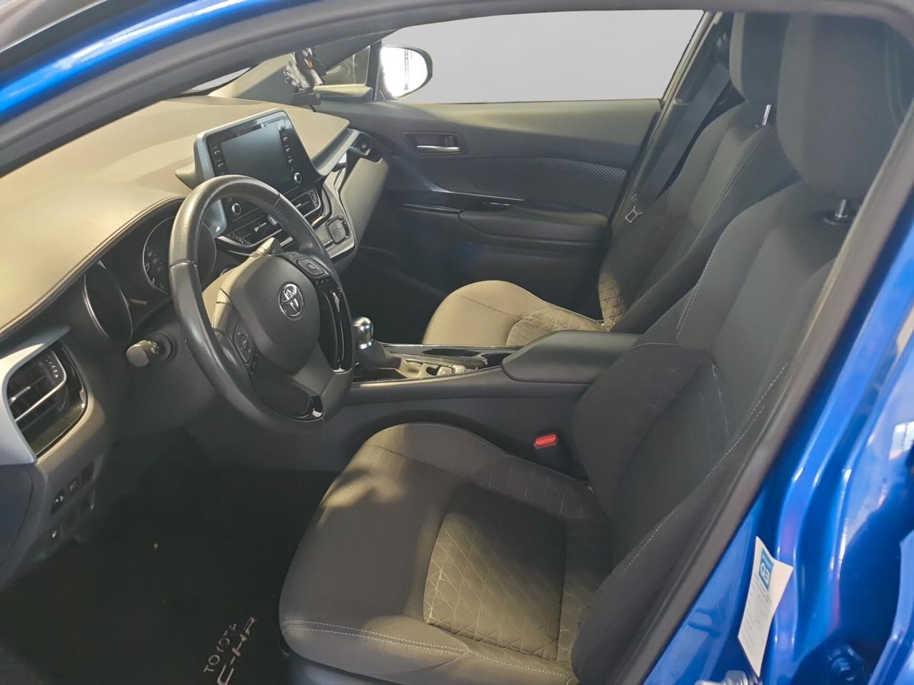 Toyota C-HR 2.0 Hybrid E-CVT Trend 184CV