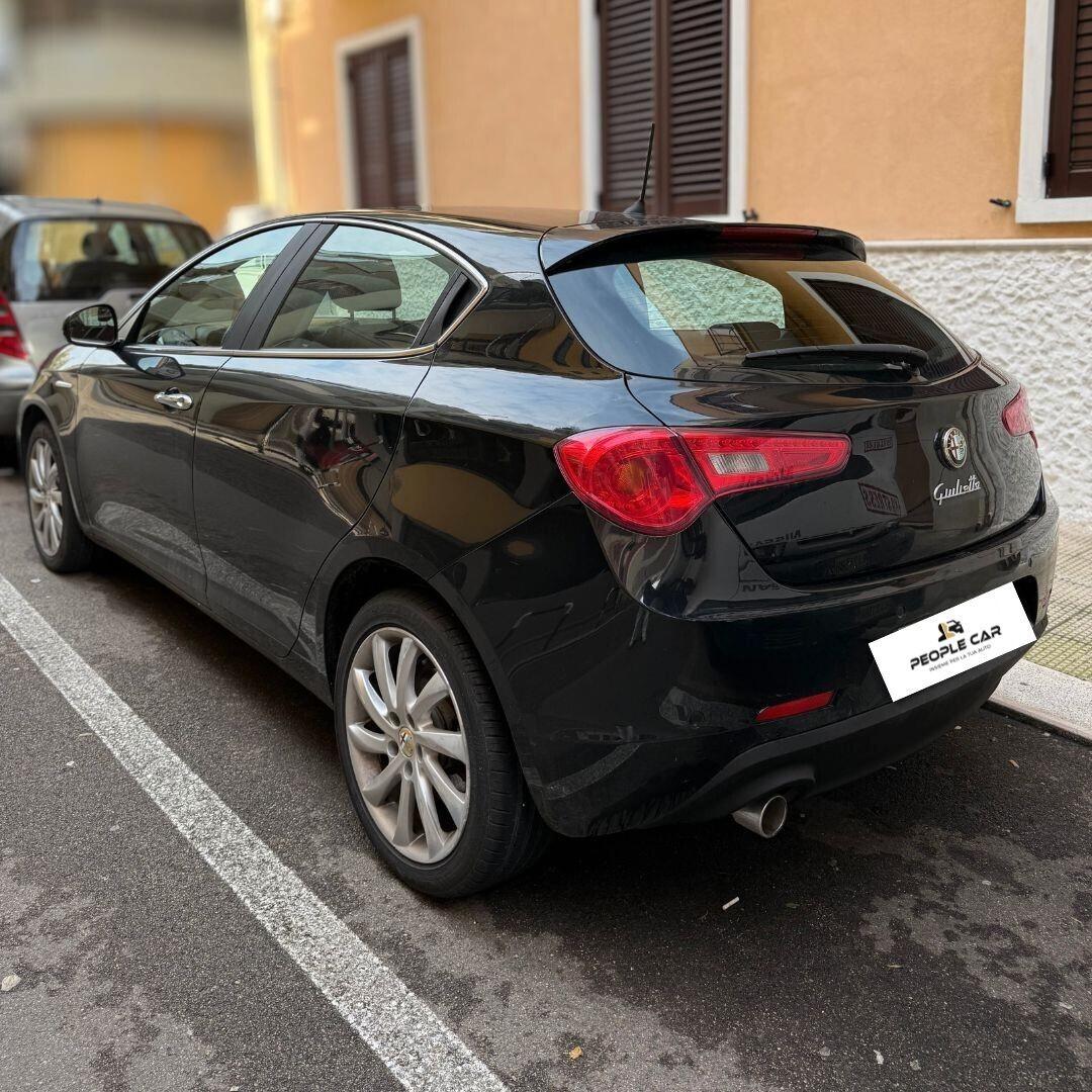 Alfa Romeo Giulietta 1.6 JTDm-2 105 CV Distinctive