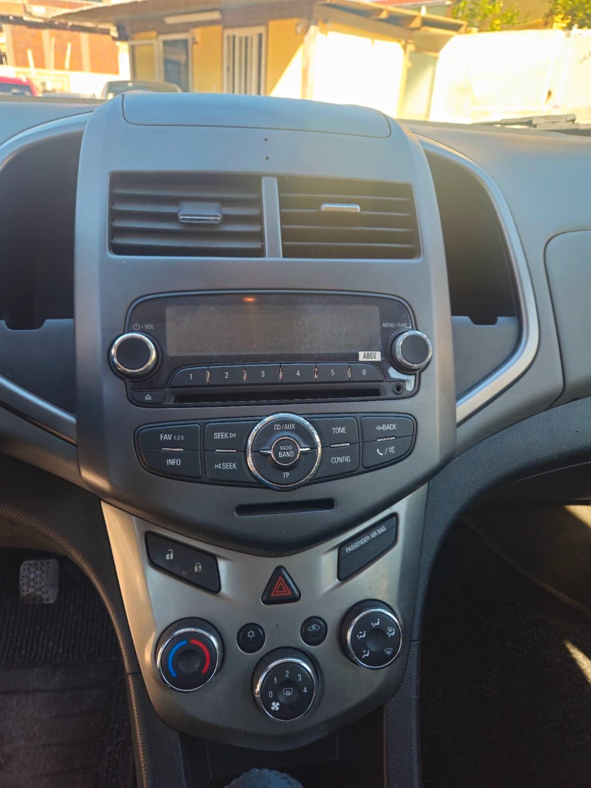 Chevrolet Aveo 1.2 86CV GPL 5 porte LT