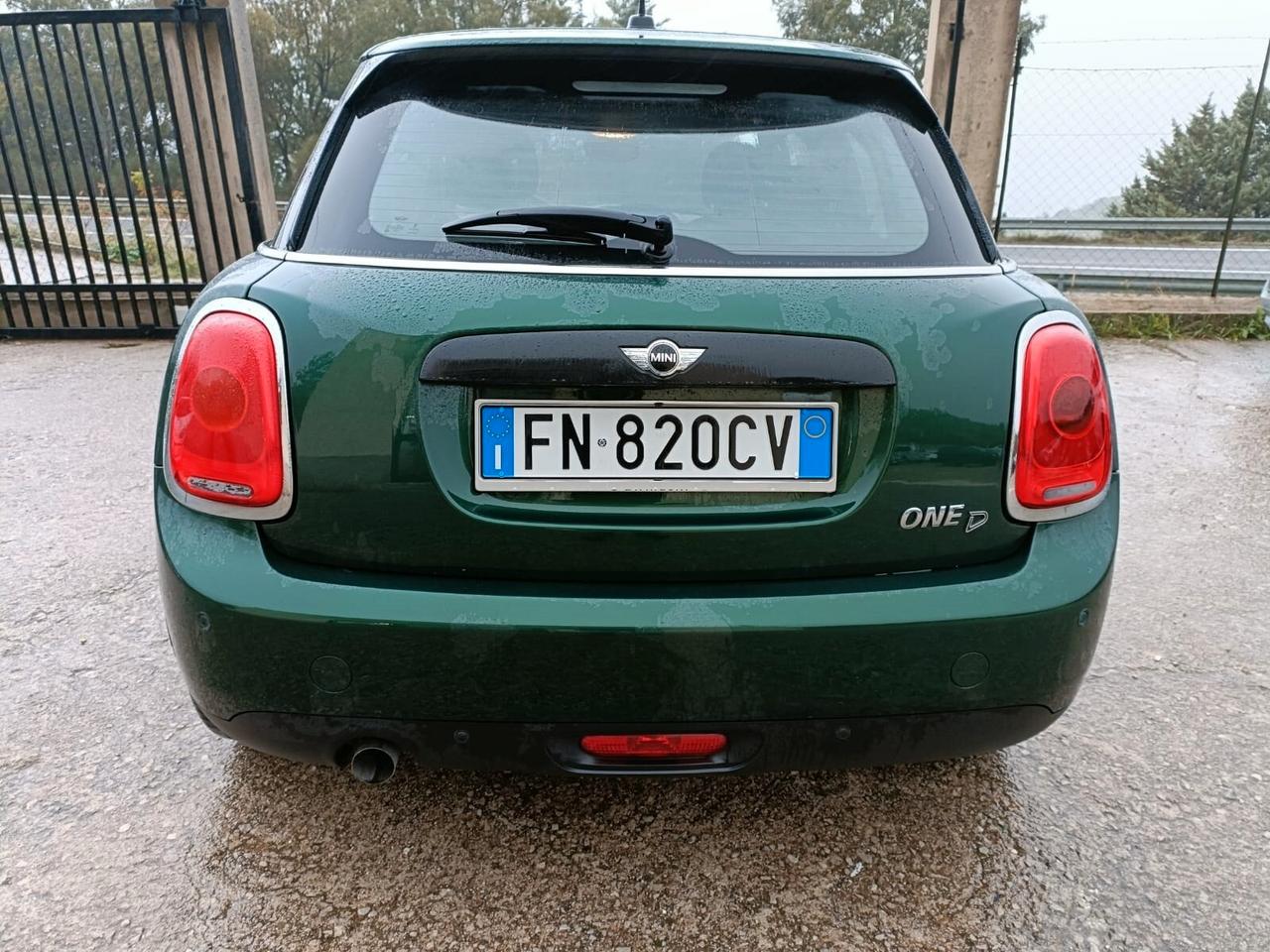 Mini 1.5 One D Business - 2018