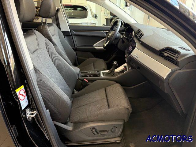 AUDI Q3 40 TDI quattro S tronic Business Advanced