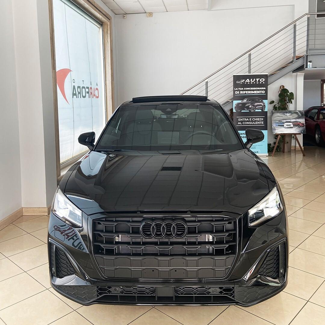 Audi Q2 35 TDI S tronic Identity Black tetto apribile