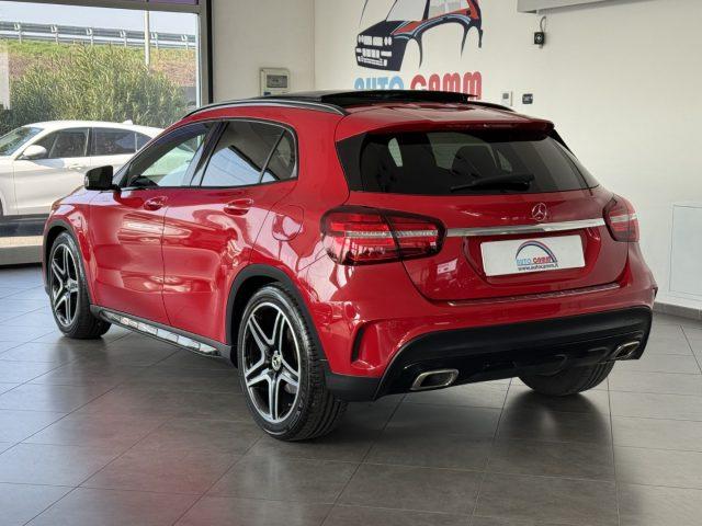 MERCEDES-BENZ GLA 180 Premium AMG Night Pack Tetto Apribile