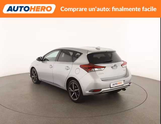 TOYOTA Auris 1.8 Hybrid Style