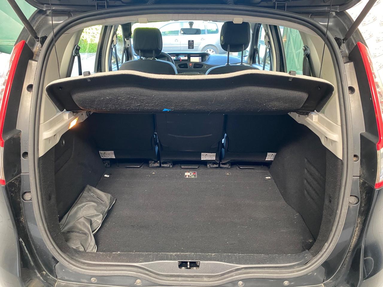 Renault Scenic Scénic X-Mod 1.5 dCi 110CV Luxe