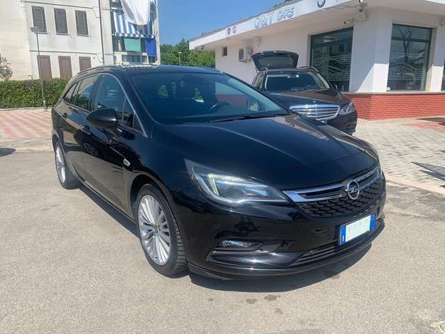 Opel Astra Sports Tourer 1.6 cdti Business 110 CV