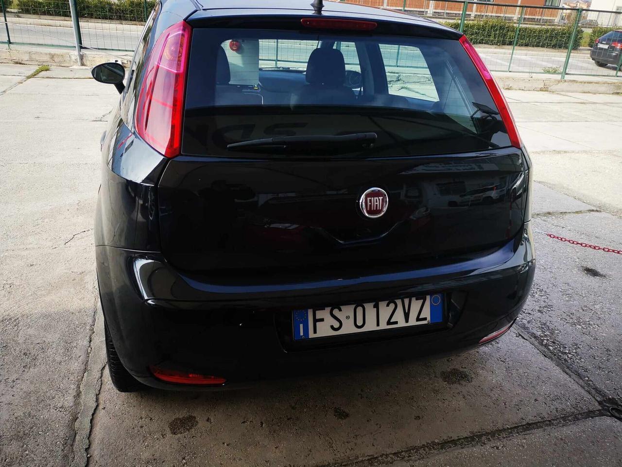 Fiat Punto 1.2 8V 5 porte Street