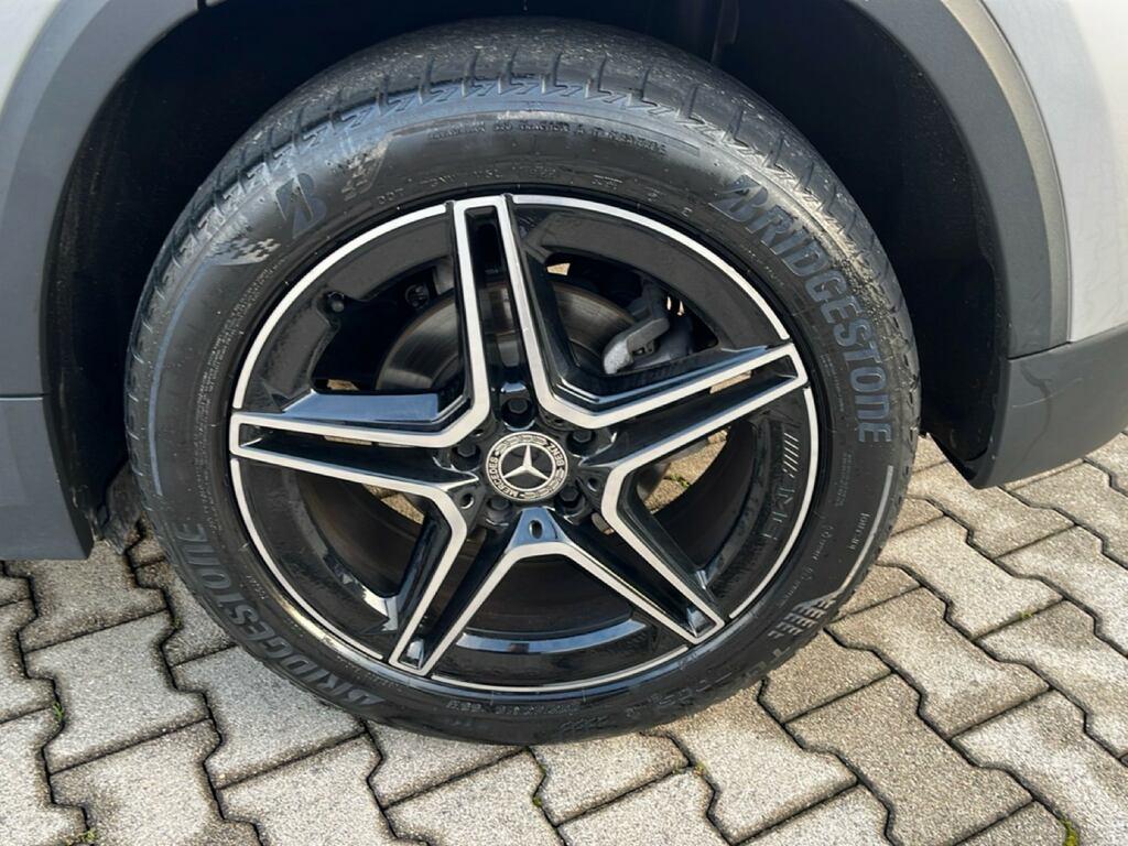 Mercedes GLA 200 200 D Premium 8G-DCT