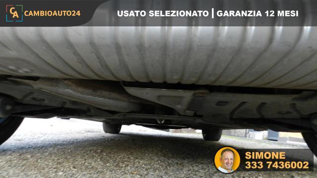 BMW 118 i 5p. Advantage