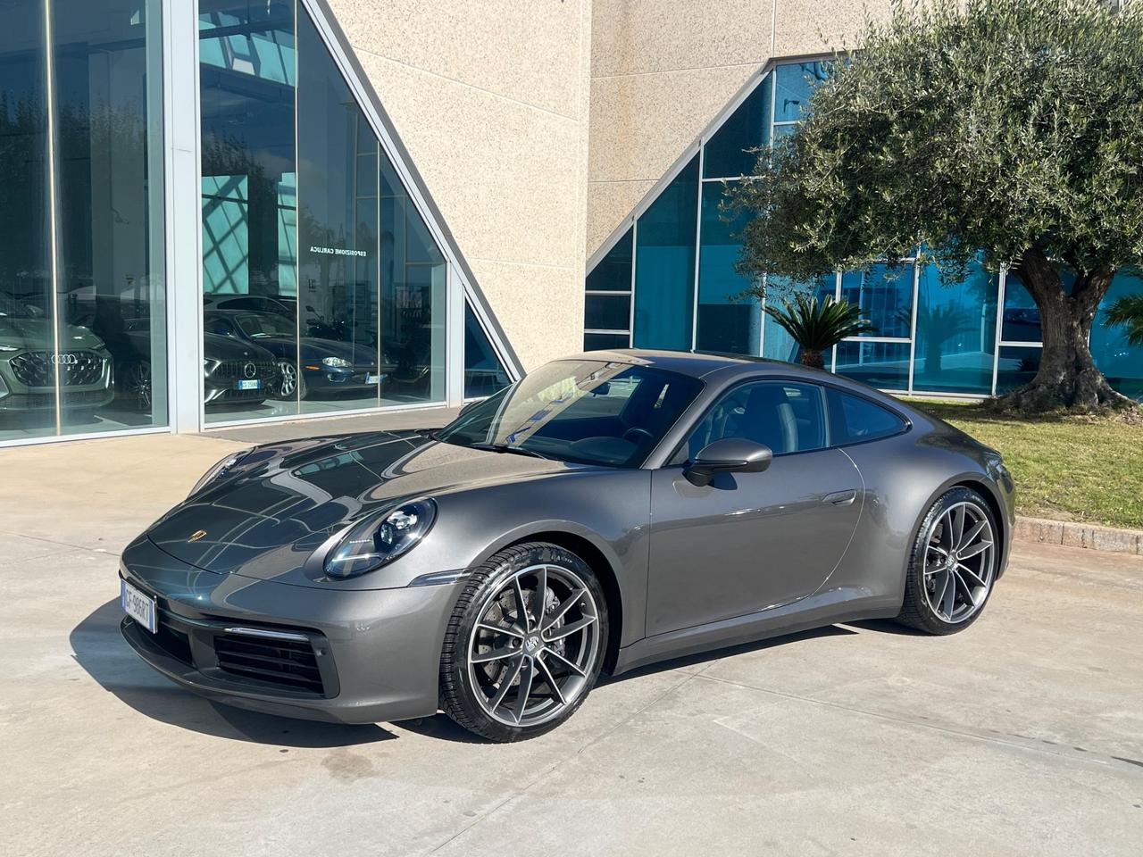 Porsche 911 Carrera possibilità noleggio no scoring