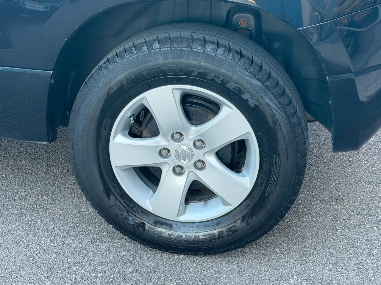 Suzuki Grand Vitara 1.9 DDiS 3 porte