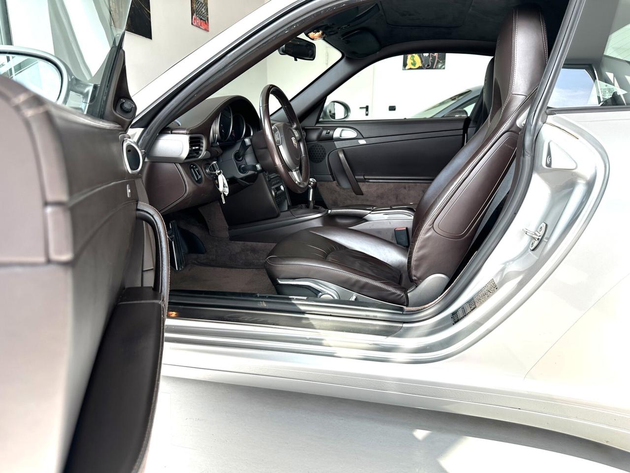 Porsche 911 Carrera 4 Coupé