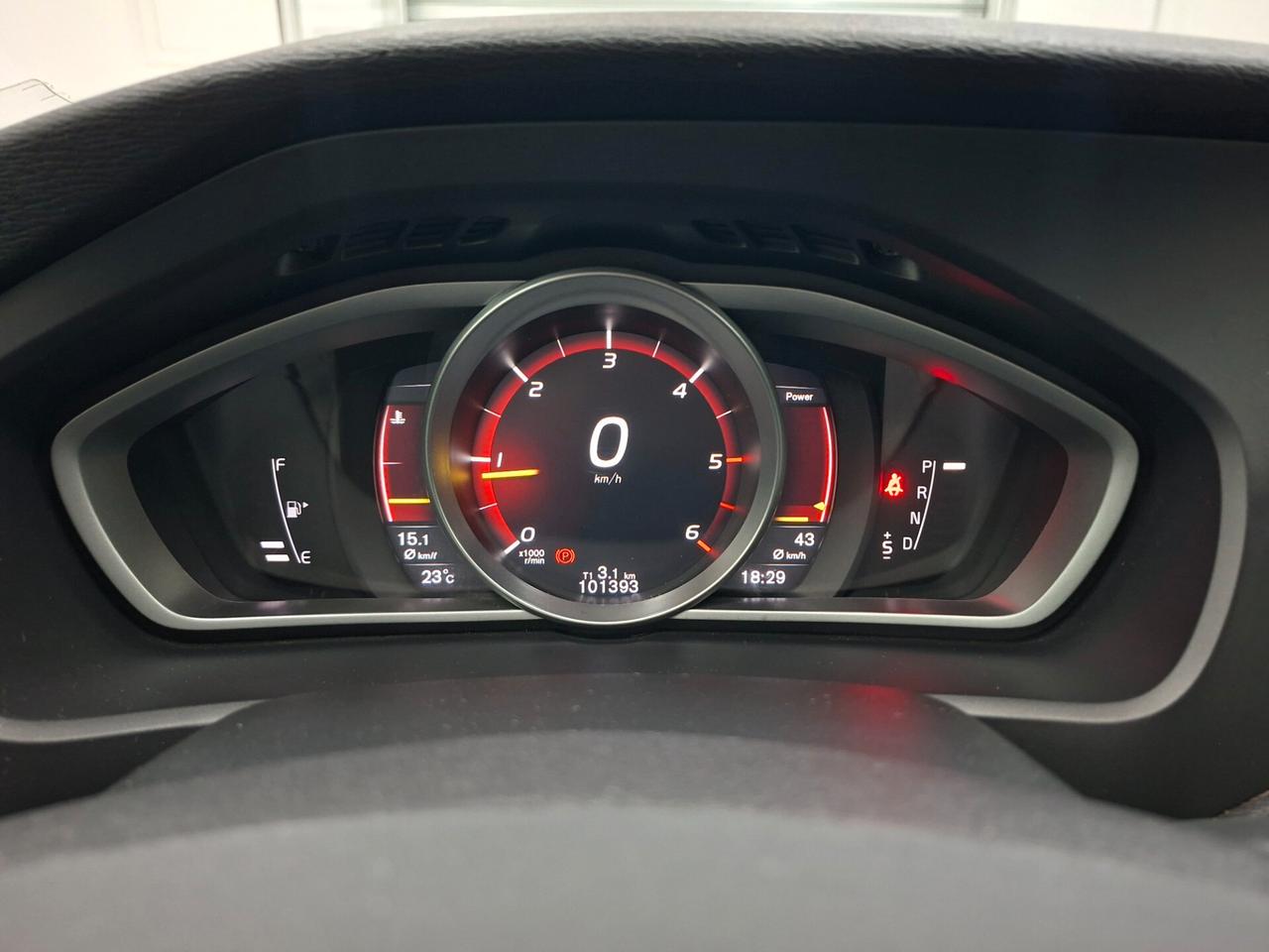 Volvo V40 Cross Country D2 Geartronic 120cv Business Plus