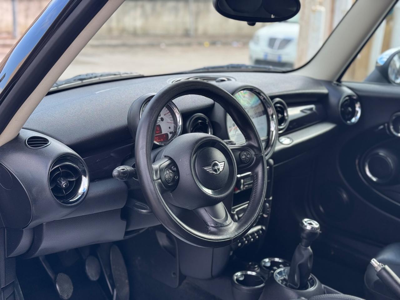 Mini Cooper D Clubman 1.6 Cooper D PARI AL NUOVO