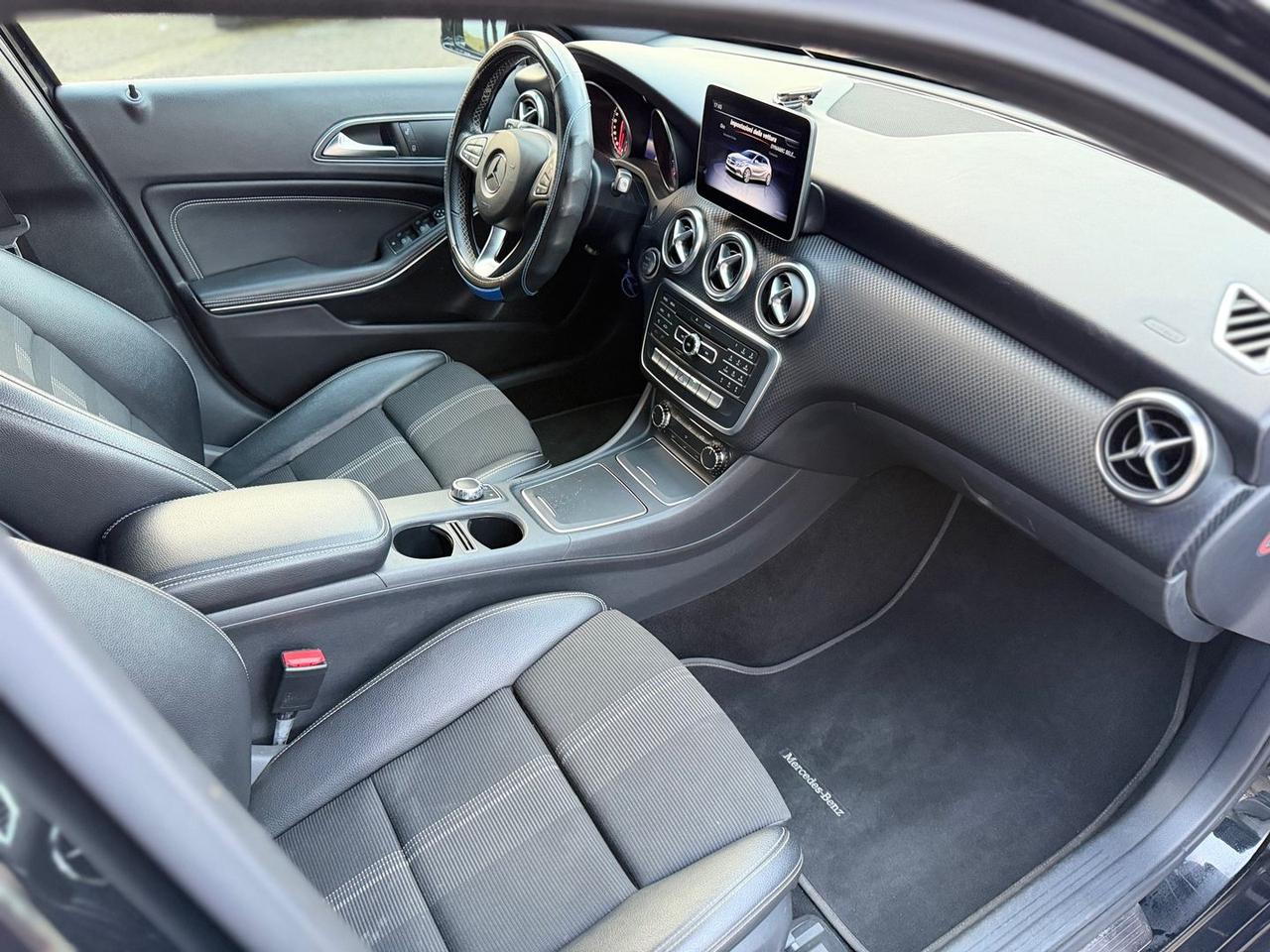 Mercedes-Benz A 180 Premium A 180 D BlueEFFI #9536