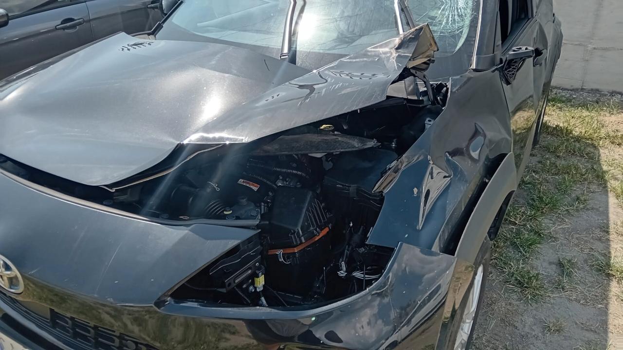 Toyota Yaris Cross 1.5 Hybrid 5p. E-CVT Active SINISTRATA