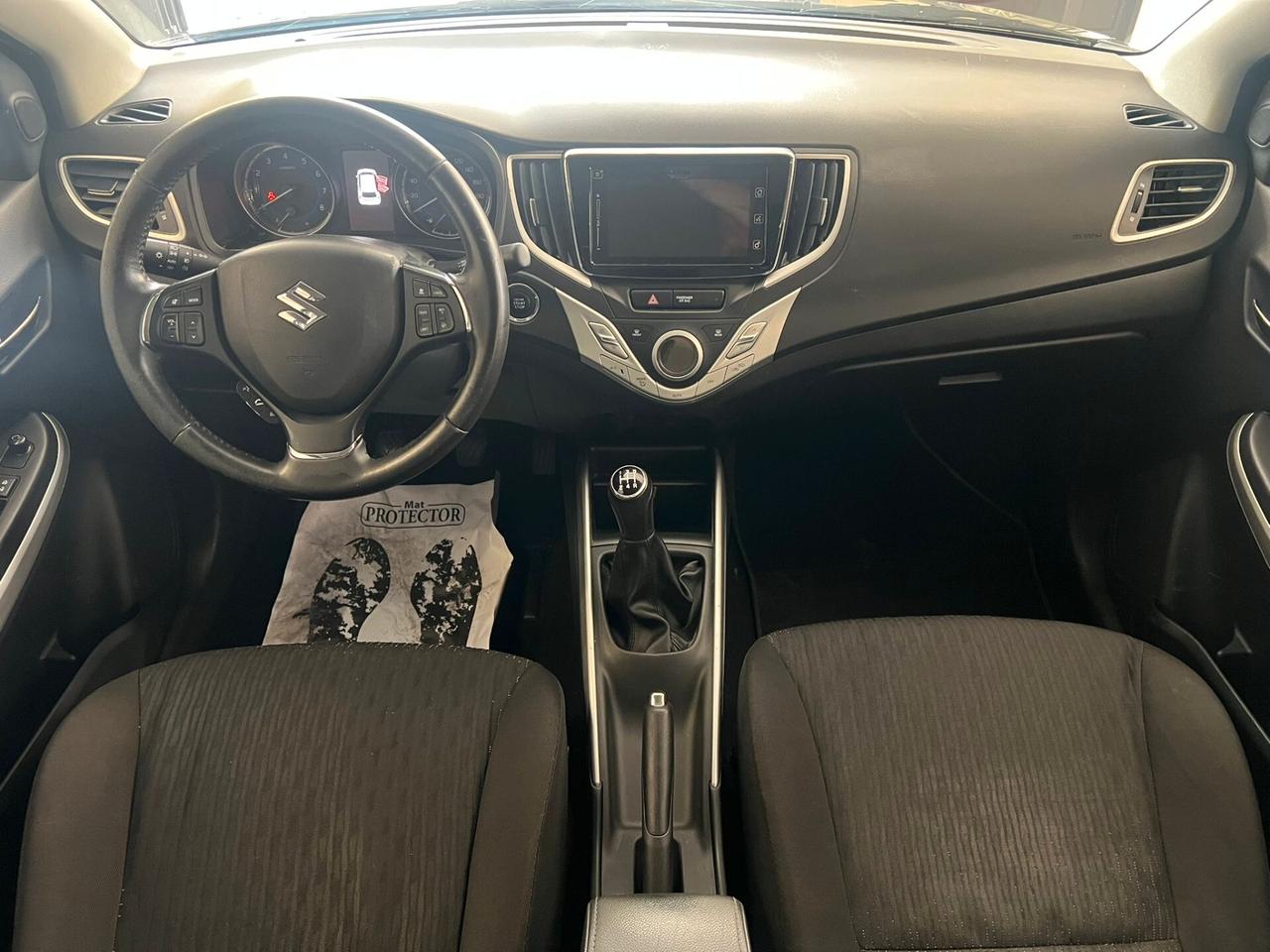 Suzuki Baleno 1.2 Hybrid B-Top