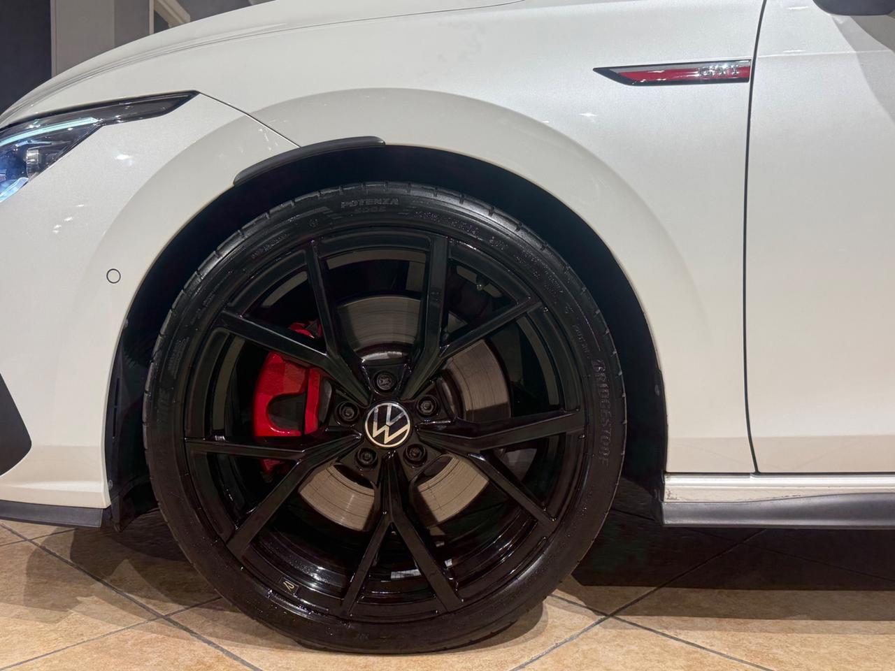 Volkswagen Golf GTI 2.0 TSI BlackStyle
