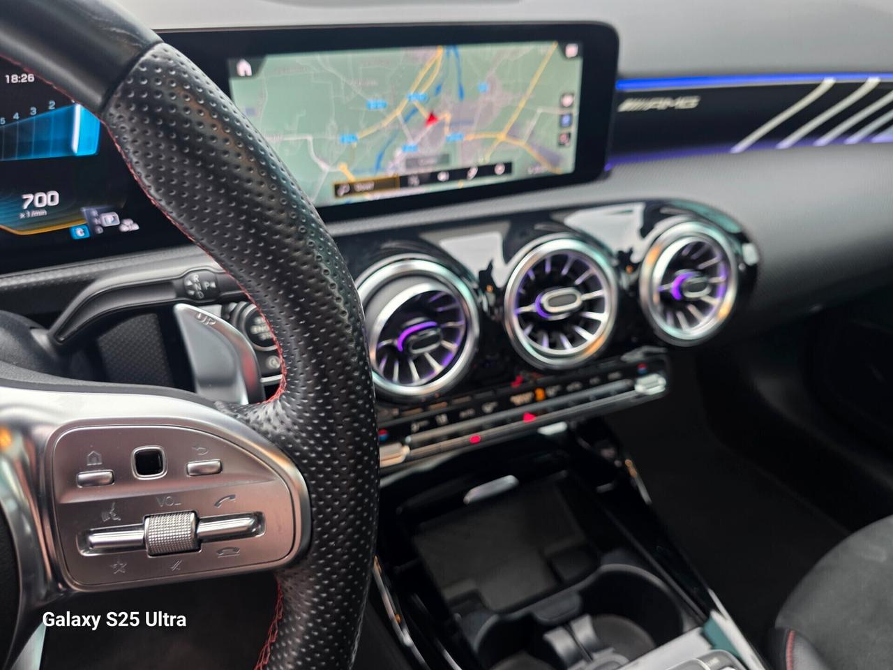 Mercedes-benz A35 AMG valutiamo usato