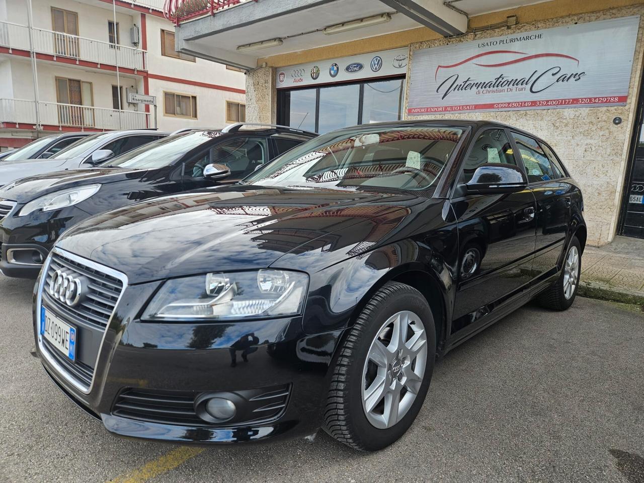 Audi A3 SPB 1.6 TDI 90 CV Attraction