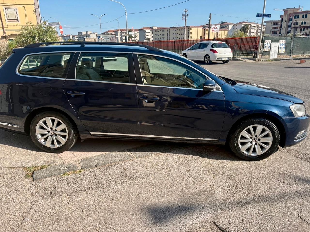 Volkswagen Passat 1.6 TDI DSG Comfortline BlueMotion Technology