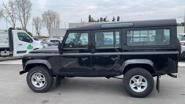 LAND ROVER Defender 110 2.4 TD4 CrewCab S