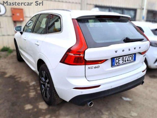 VOLVO XC60 XC60 II 2018 2.0 b4 Momentum Pro awd auto -GE944CR