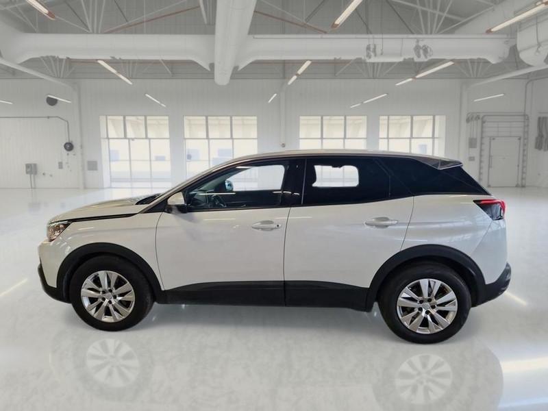 PEUGEOT 3008 BlueHDI 130 EAT8 S/S Business