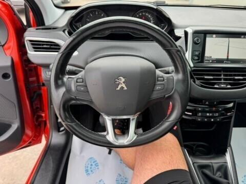 Peugeot 208 BlueHDi 75 5 porte Allure