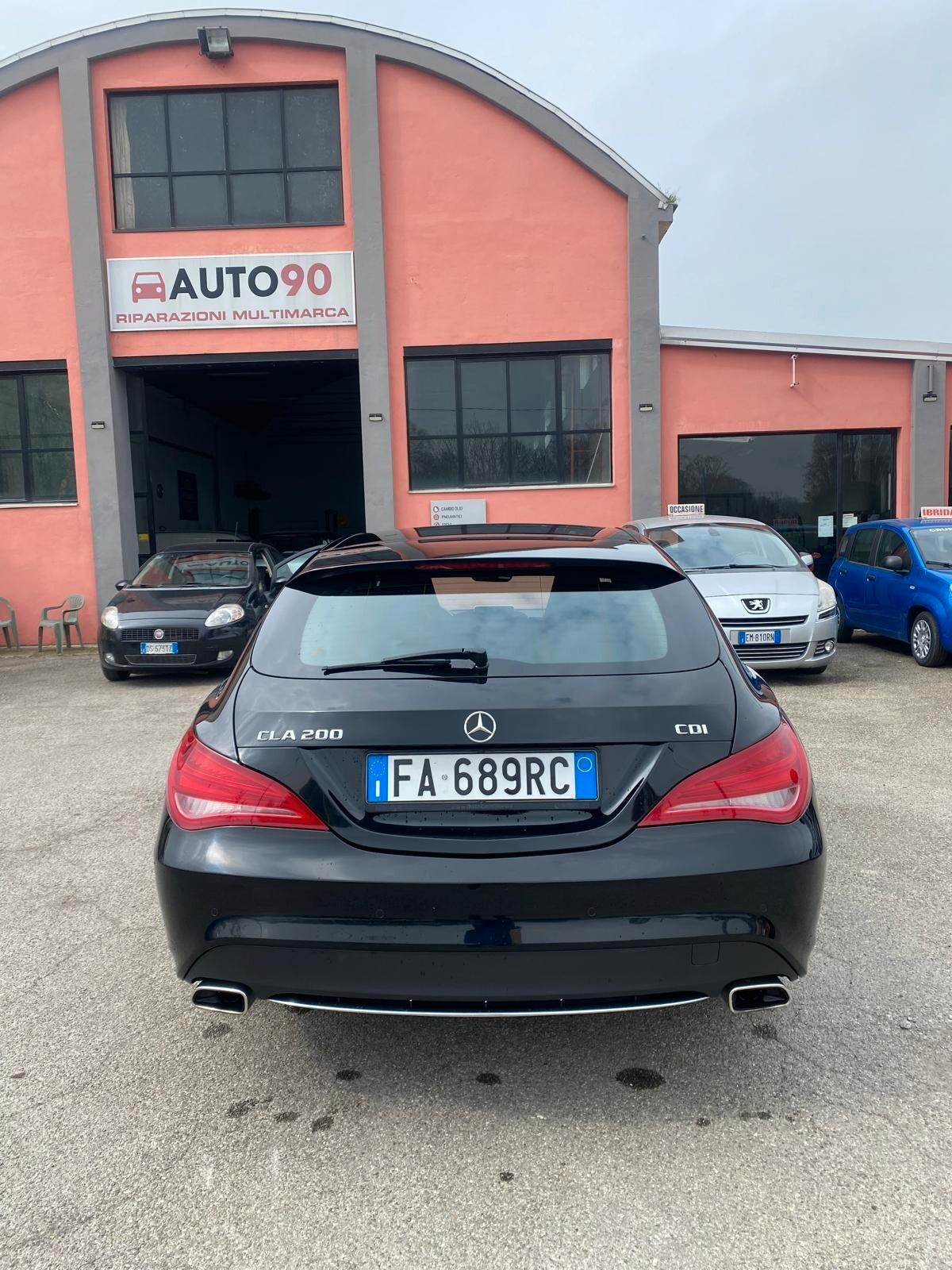 Mercedes-benz CLA 200 d S.W. Automatic Premium