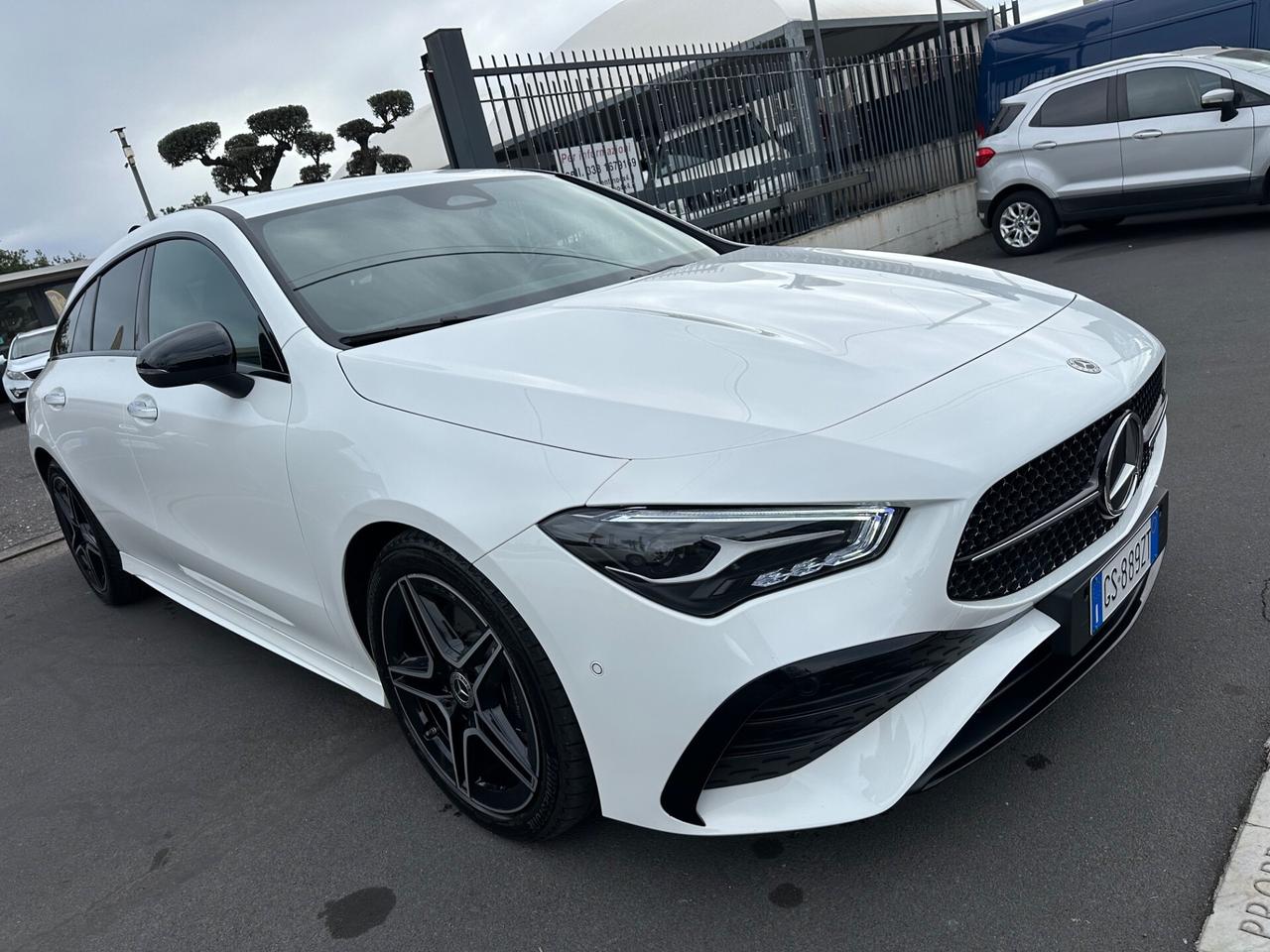 Mercedes-benz CLA 200 d Automatic Shooting Brake AMG Line Premium Plus