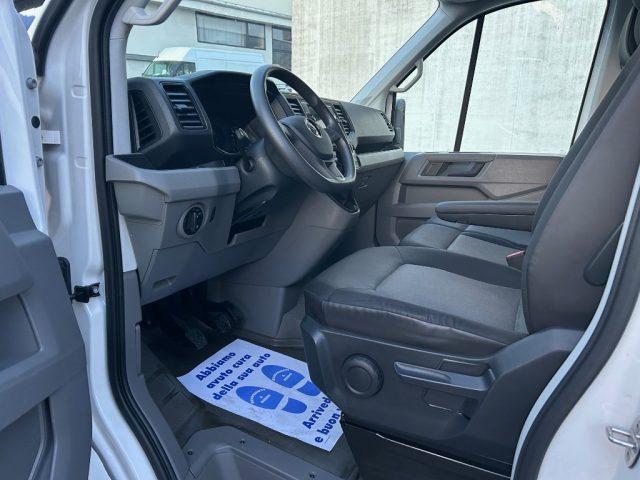 VOLKSWAGEN Crafter 30 2.0 TDI 140CV PM-TA Furgone Logistic