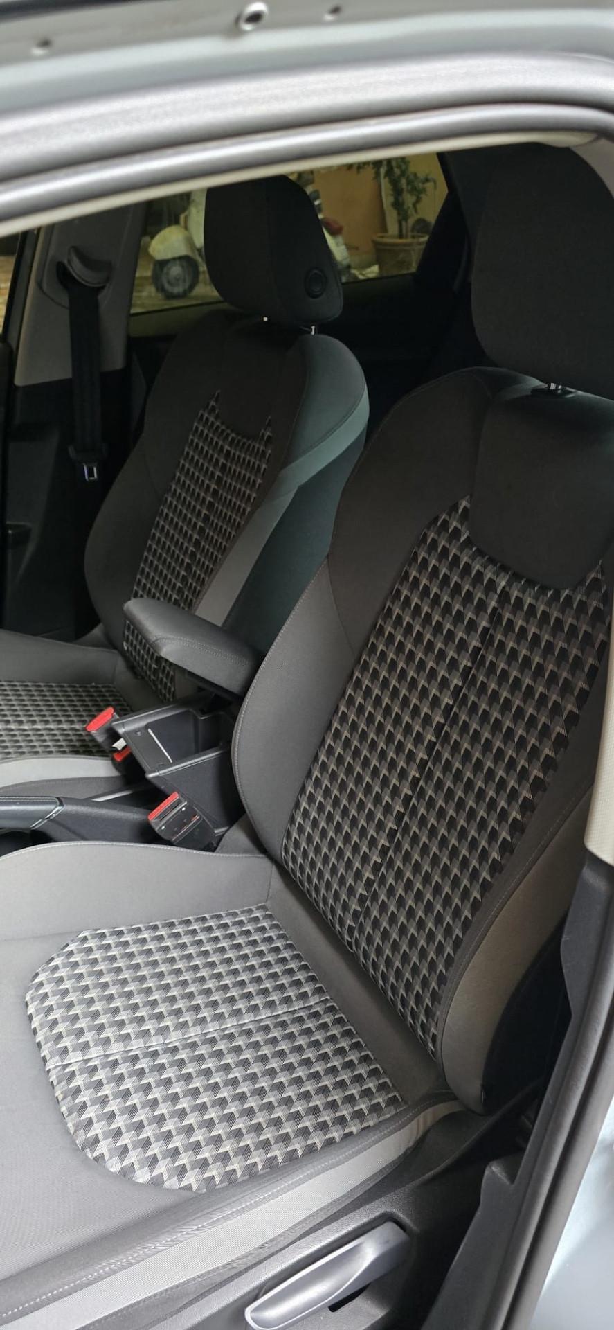 Audi A1 citycarver 30 TFSI S tronic Identity Contrast