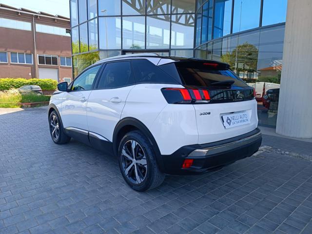 PEUGEOT 3008 BlueHDi 130 S&S EAT8 Allure