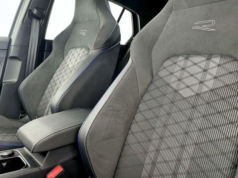 Volkswagen Golf Golf 2.0 TDI 150 CV DSG SCR R-Line