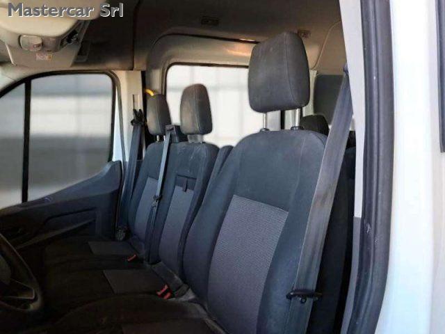 FORD Transit 330 COMBI L3H2 2.0TDCi 9 posti 130CV tg: GC265JT
