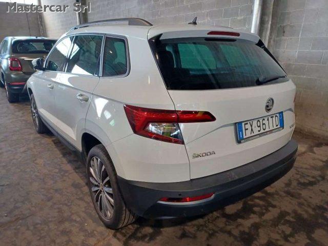 SKODA Karoq Karoq 1.6 tdi scr Executive FX961TD